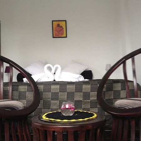 Friends Guesthouse Kudapaduwa エクステリア 写真