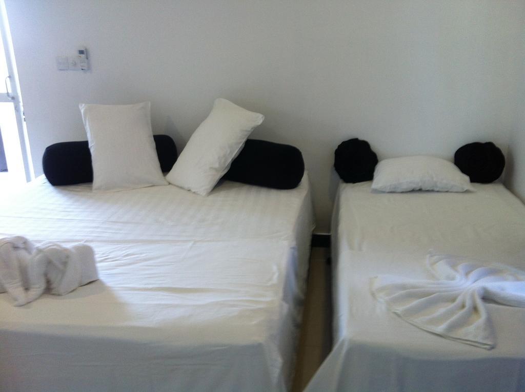 Friends Guesthouse Kudapaduwa エクステリア 写真
